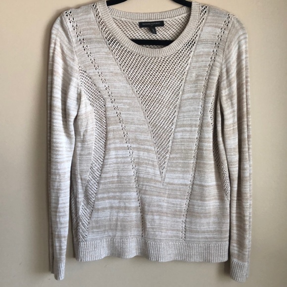 Cream cable knit Banana Republic scoop neck - Picture 1 of 2